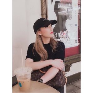 Meet your Posher, Diane